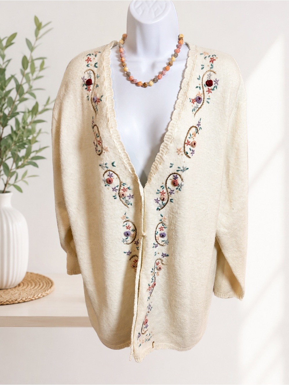 Napa Valley Vintage 1X Ivory Floral Embroidered Knit Cardigan Sweater